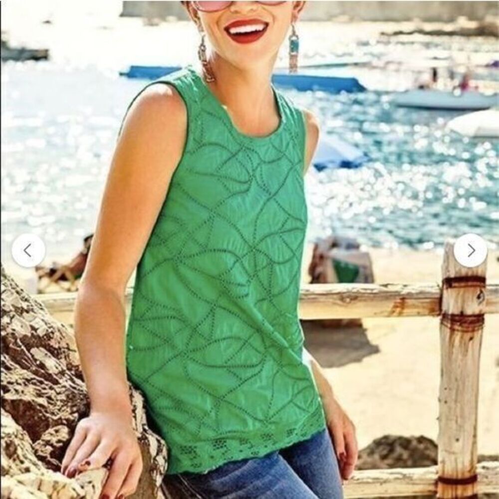 Cabi Tank Top Women's Size Small Green Gemma Eyelet Lace Blouse High Low Hem